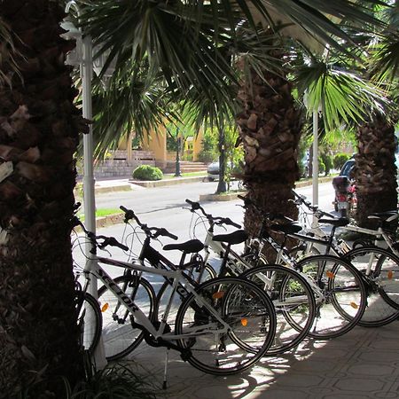 Kentrikon Hotel & Spa لوترا إديبسو المظهر الخارجي الصورة