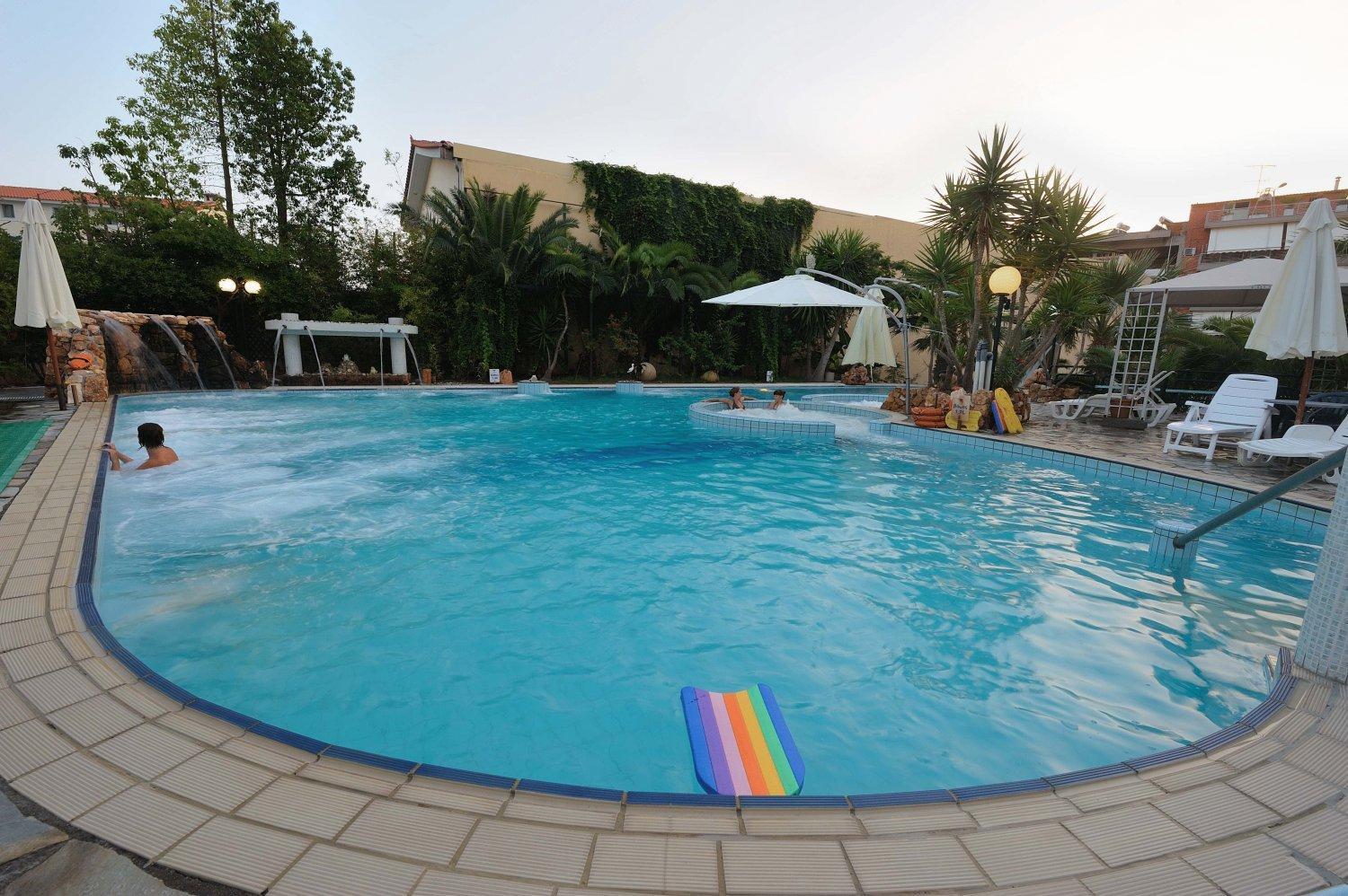 Kentrikon Hotel & Spa لوترا إديبسو المظهر الخارجي الصورة