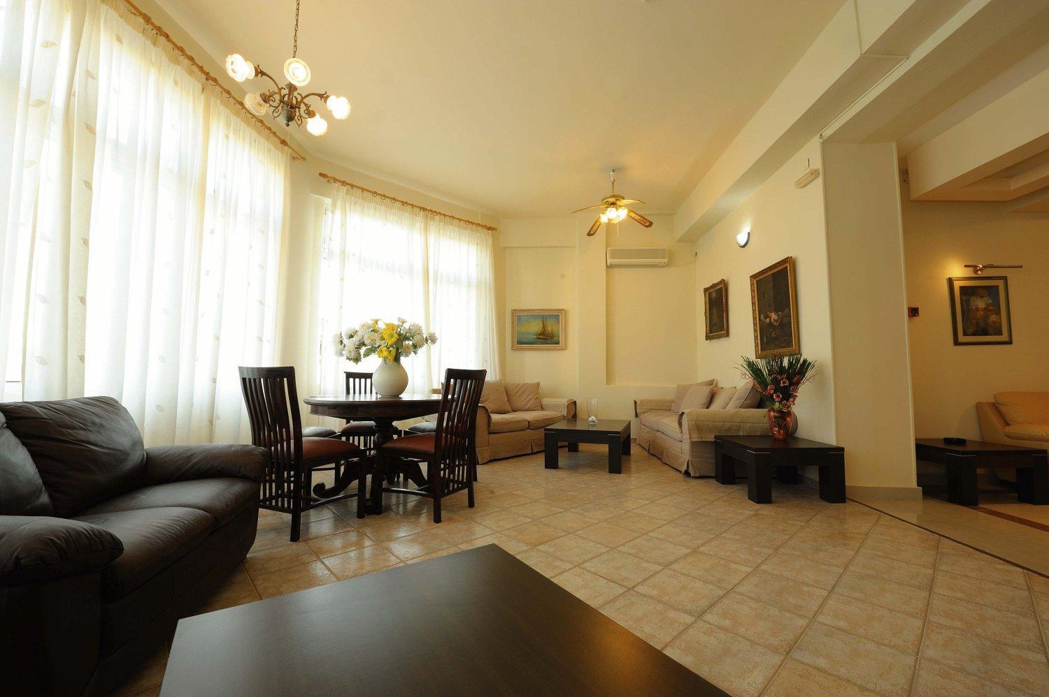 Kentrikon Hotel & Spa لوترا إديبسو المظهر الخارجي الصورة