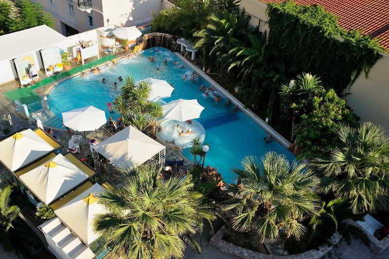 Kentrikon Hotel & Spa لوترا إديبسو المظهر الخارجي الصورة